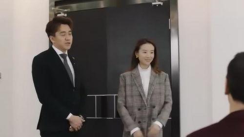 董事长夫人吃瓜视频,吃瓜视频引发网友热议