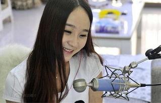 老美女吃籽瓜视频,一场甜蜜的味蕾之旅